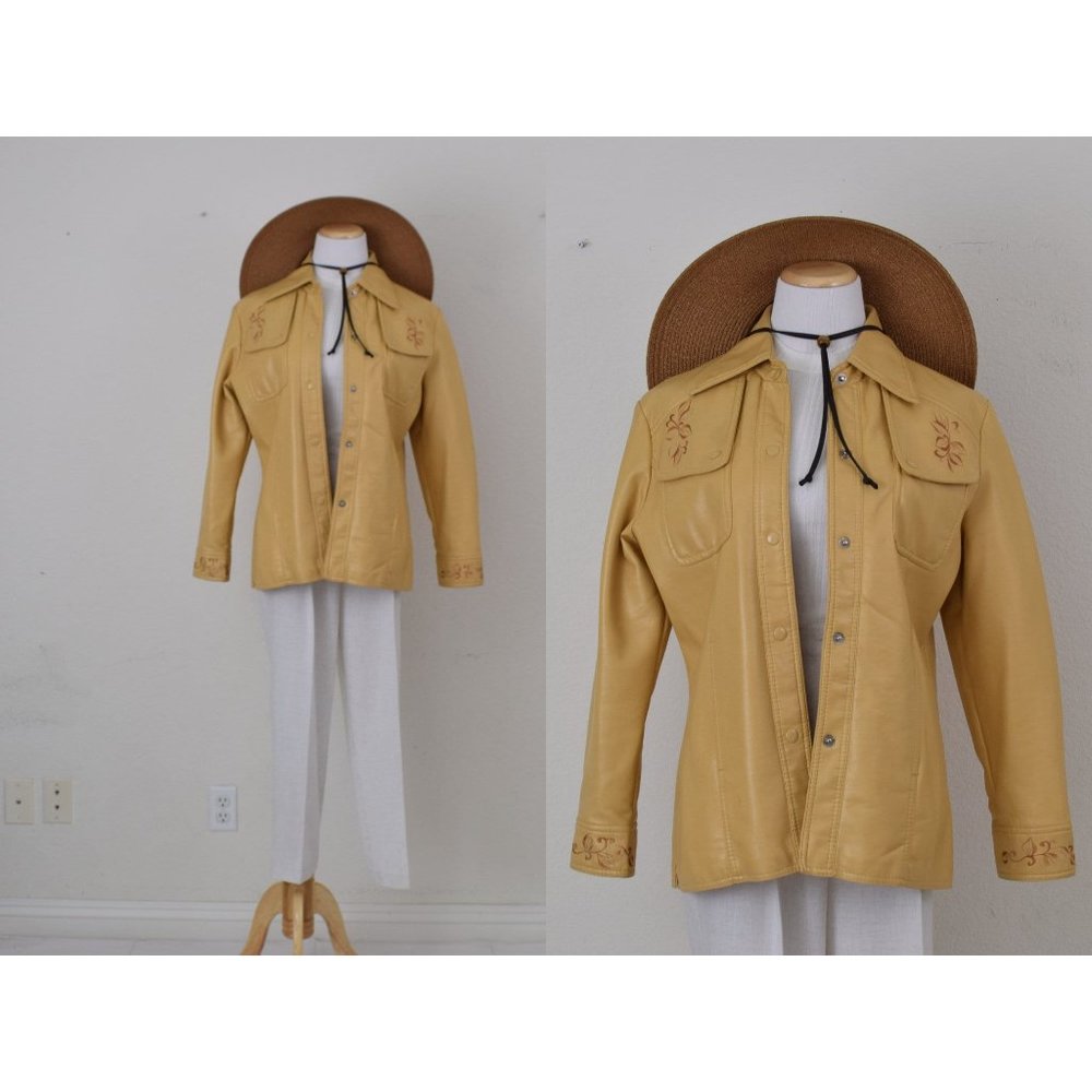 Vintage 70s Vinyl Embroidered KMART Jacket size L